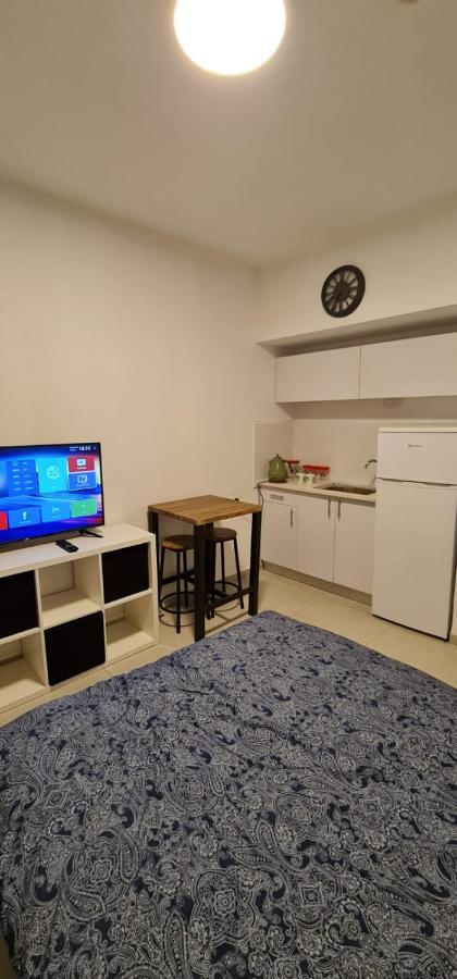 דירת חדר יפה ונעימה באיזור פסטורלי ושקט Διαμέρισμα Zikhron Ya'akov Εξωτερικό φωτογραφία